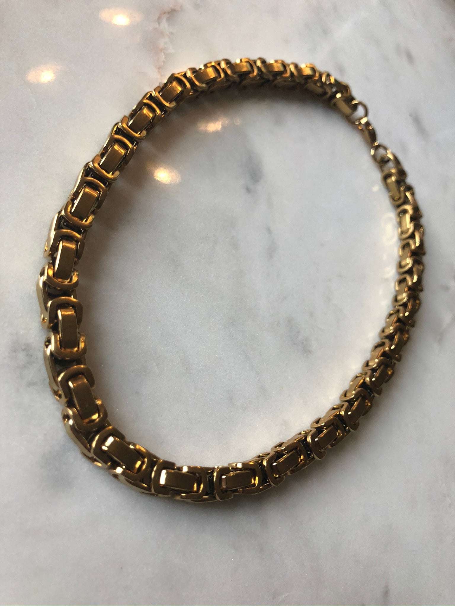 Collier HOLY