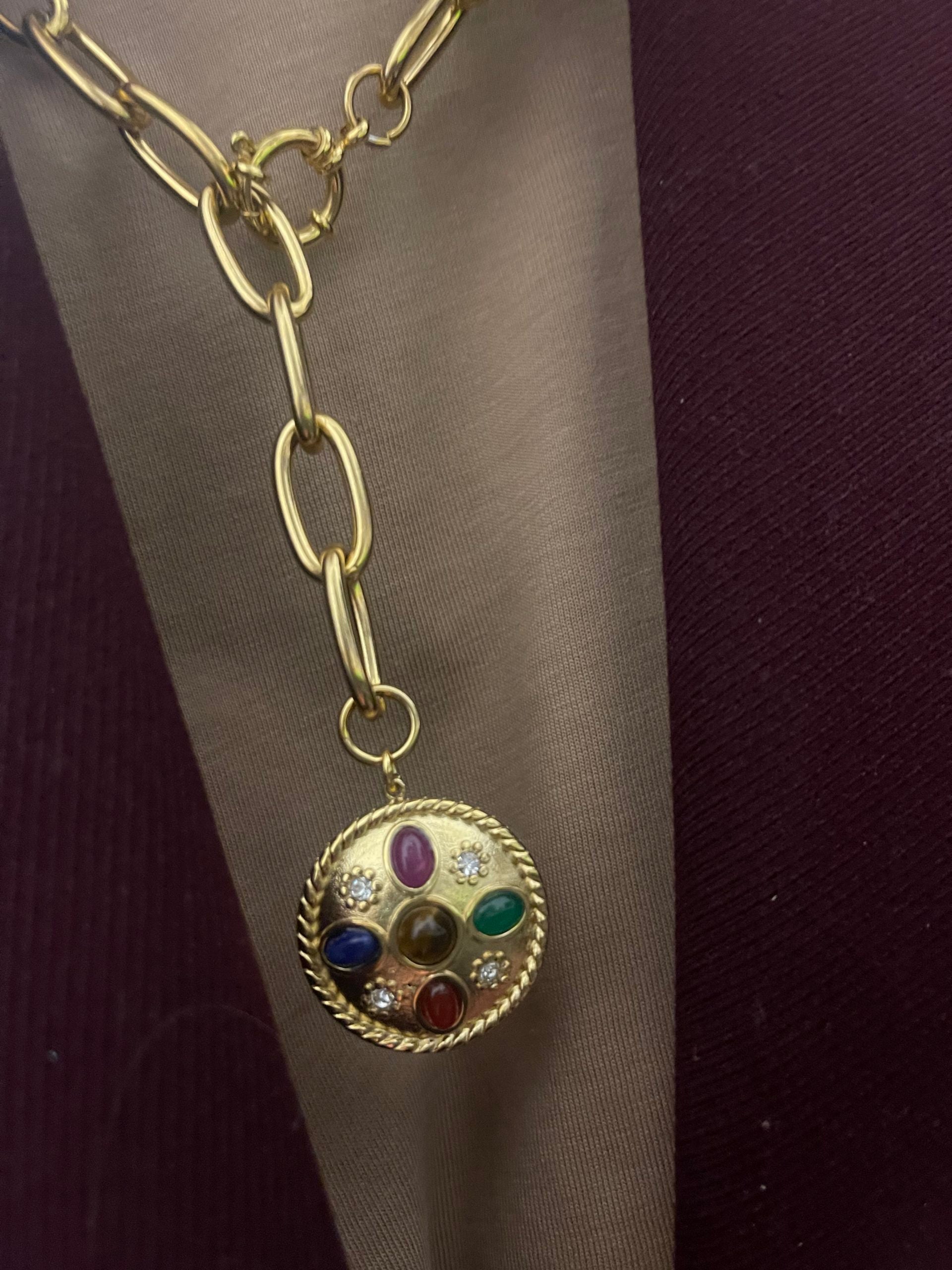 Collier APRIUM