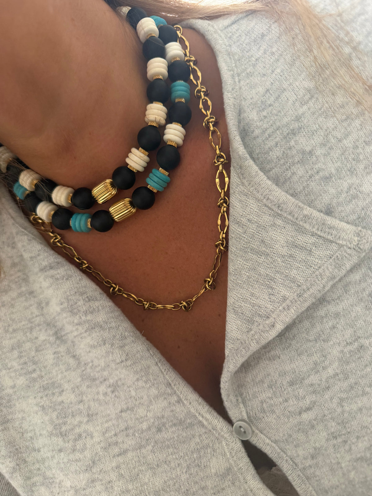Collier MAYA NB
